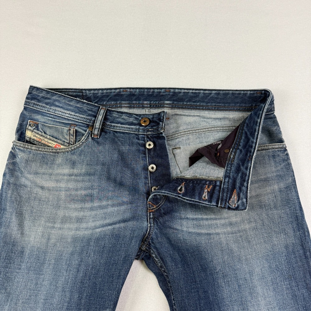Diesel Industry Mens Button Fly Jeans 34x32 Waykee Straight Distress Worn Heels - Picture 12 of 16
